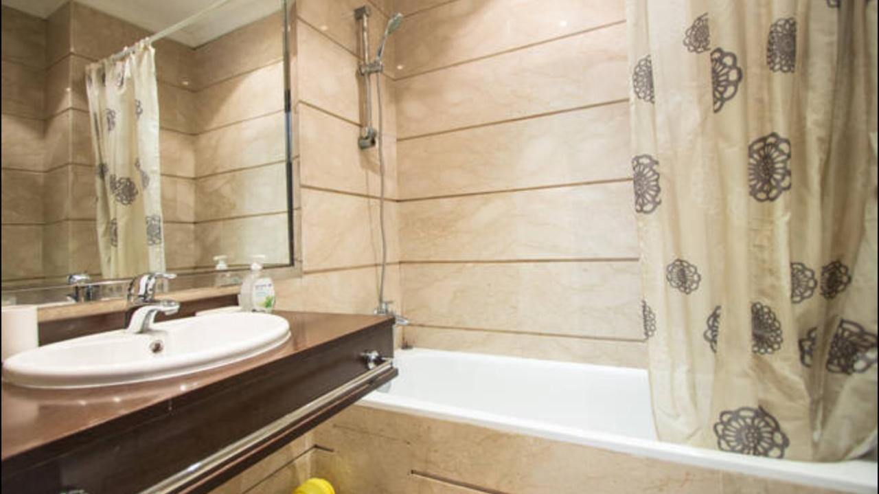 Luxueux Appart Au Triangle D'Or Casablanca Esterno foto